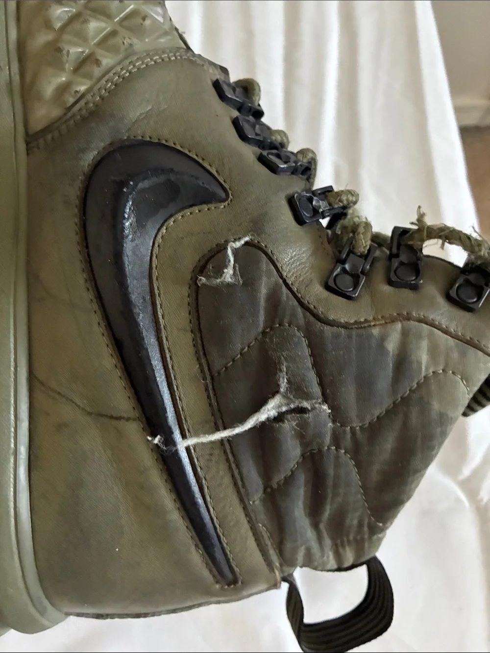 Nike Lunar Force 1 Duckboot ‘17 AF1 Medium Olive Winter Boots Men’s Size 12